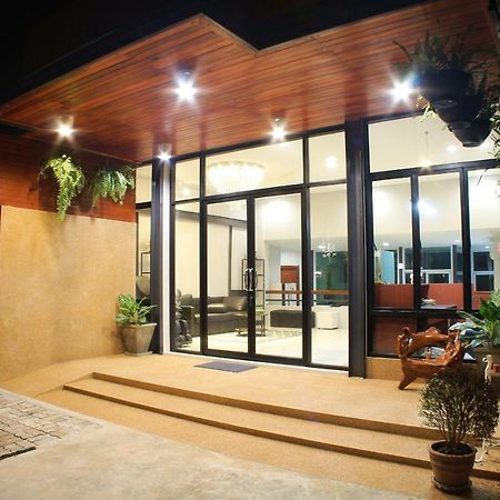 S'Prima Hostel Phitsanulok Zewnętrze zdjęcie